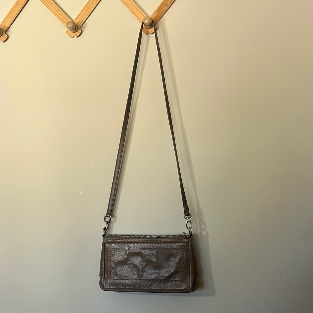 Hobo Cadence Crossbody